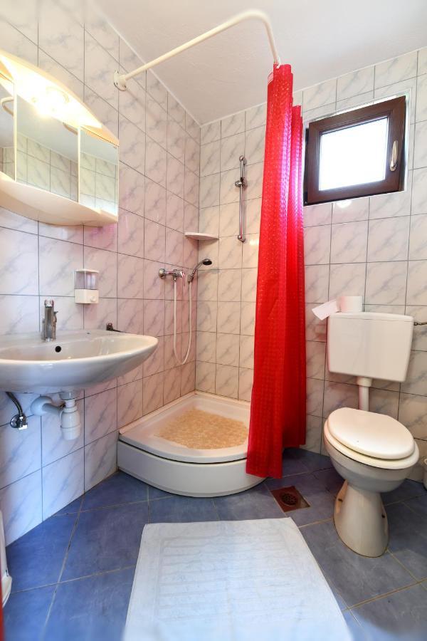 Guesthouse Ante Hodak Seliste Dreznicko Dış mekan fotoğraf