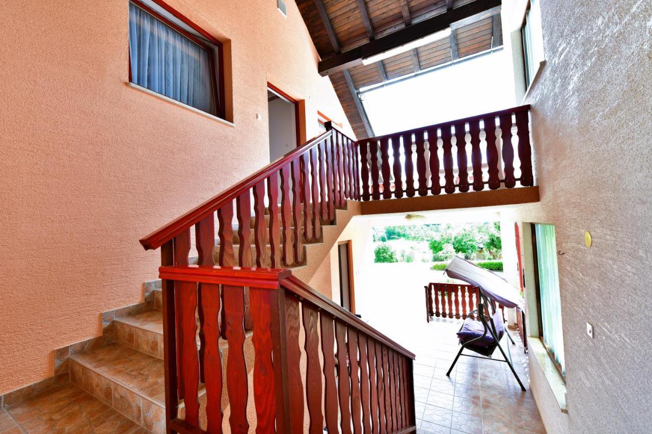 Guesthouse Ante Hodak Seliste Dreznicko Dış mekan fotoğraf